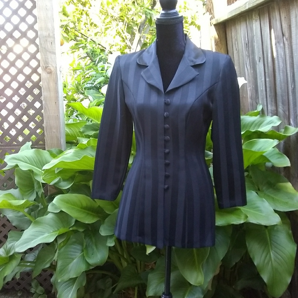 Amazing Vintage 90s jacket
